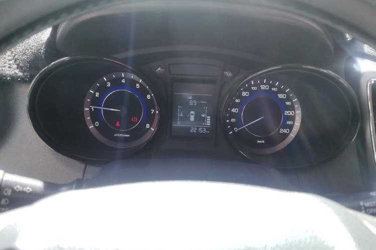 Used CHANGAN CS15 2016 1.5L Manual Fashion Edition