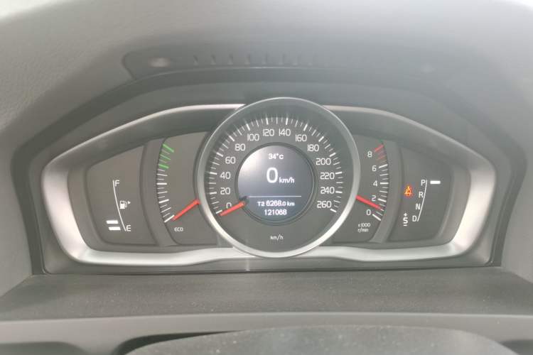 Used Volvo S60 2018 S60L T3 Smart Progress Edition Instrument Cluster