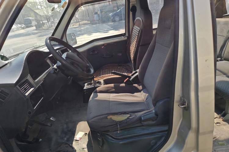 Used Wuling Zhiguang 2013 1.0L Practical Version