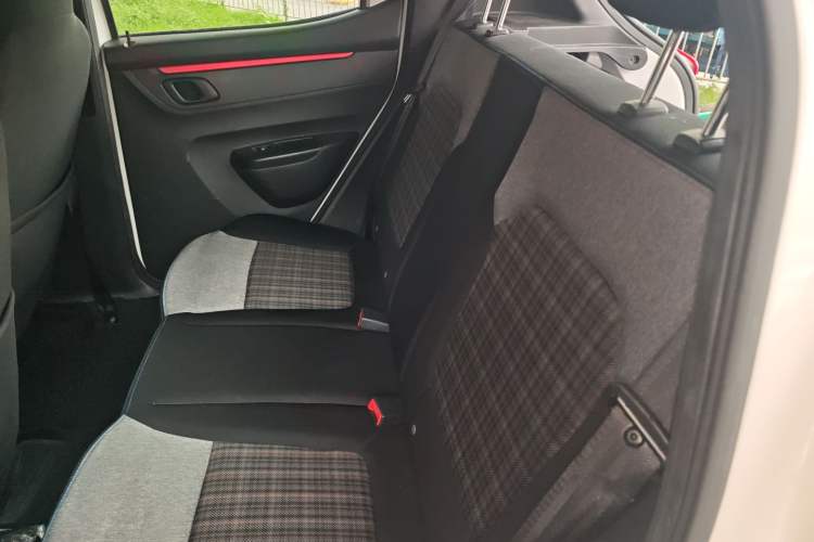 Used Dongfeng NAMMI EX1 2022 Revised PRO Enjoyment Version Left Rear Seat