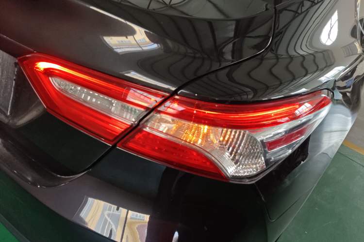 Used Toyota Camry 2022 2.0GVP Premier Edition Right Rear Taillight