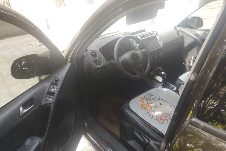 Used Volkswagen Tiguan 2017 300TSI Automatic Two-Wheel Drive Silk Road Luxury Edition
