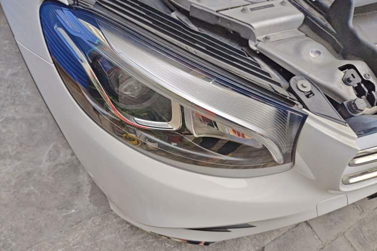 Used Mercedes-Benz GLC 2019 GLC 260 L 4MATIC Dynamic Model