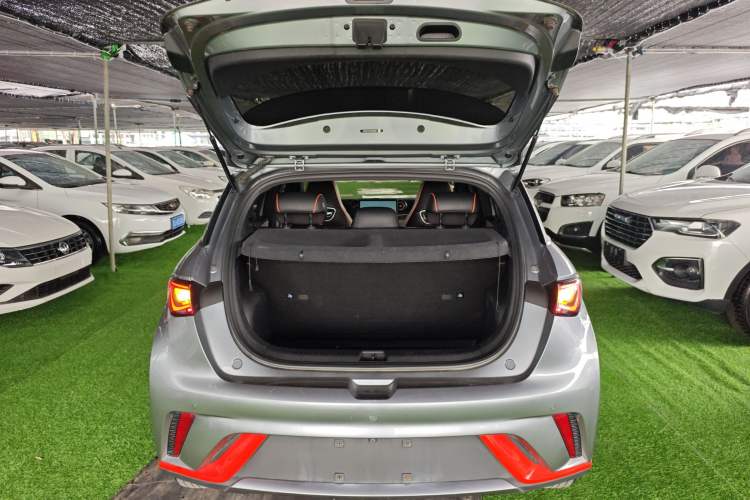 Used BYD Dolphin 2021 405 km Fashion Edition Trunk