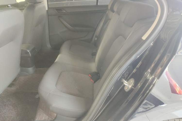 Used Volkswagen Santana 2019 1.5L Automatic Fashion Edition China VI