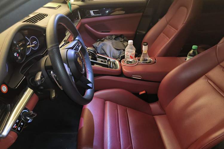 Used Porsche Panamera 2021 Panamera 4 Executive Long Wheelbase 2.9T Left Front Seat