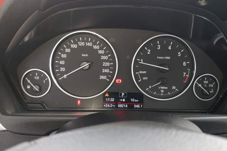 Used BMW 3 Series 2016 316i Fashion Model Instrument Cluster