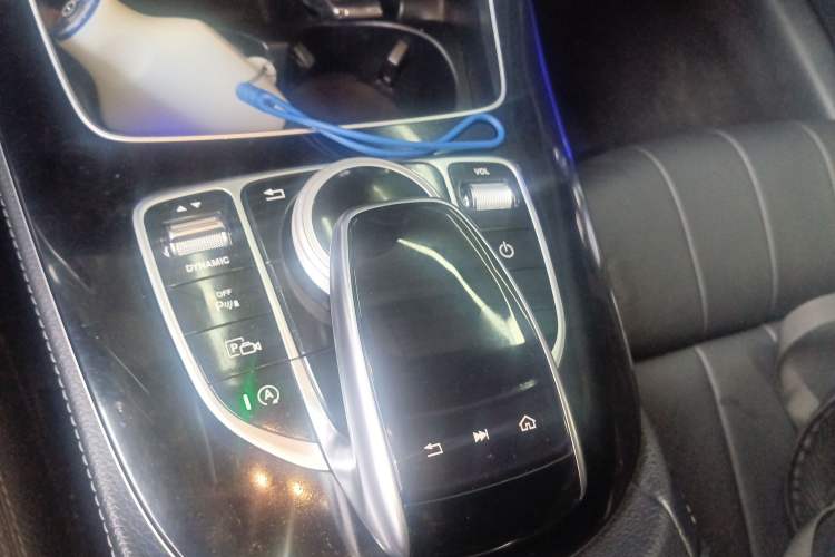 Used Mercedes-Benz E-Class 2017 E 200 Coupe Gear Lever