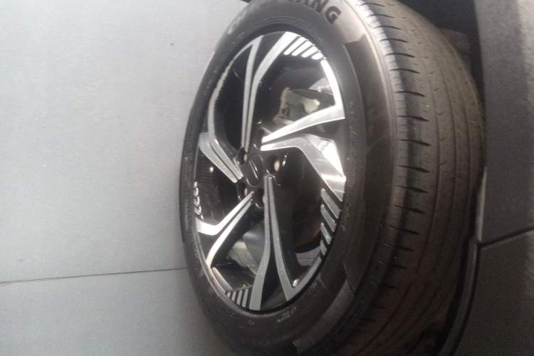 Used Geely Auto Emgrand X7 Sport 2023 Boyue COOL 1.5TD Smart Model