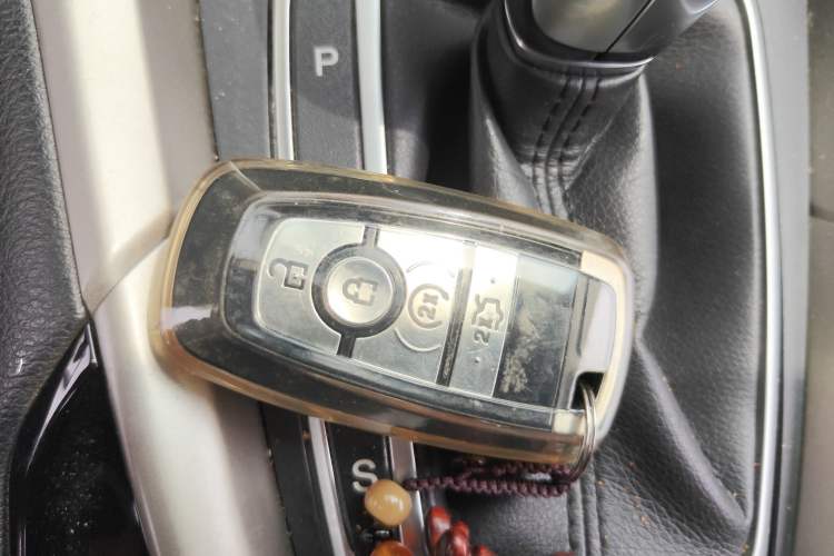 Used Ford Mondeo 2013 2.0L GTDi 200 Fashion Edition