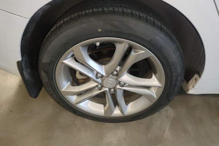 Used Geely Auto Emgrand GL 2017 1.3T DCT Luxury Model
