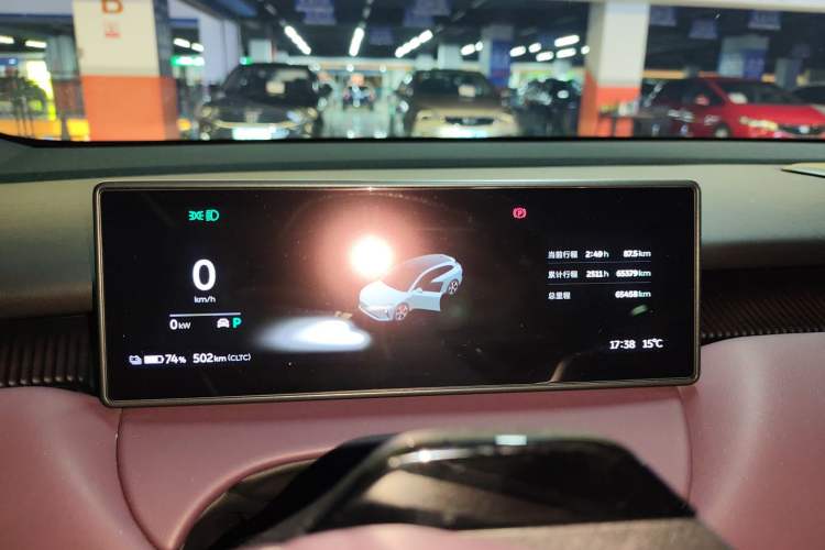 Used Nio ET5T 2023 75 kWh Touring