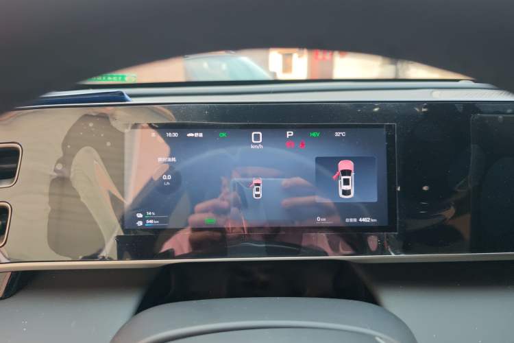 Used BYD Qin L 2025 DM-i Smart Drive 80KM Superior Model