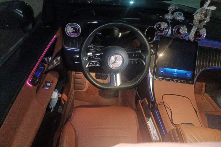 Used Mercedes-Benz GLC 2023 GLC 300 L 4MATIC Luxury 7-Seater