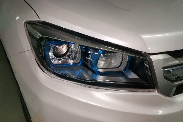 Used CHANGAN CS75 2016 1.8T Automatic Elite Model China V Standard
