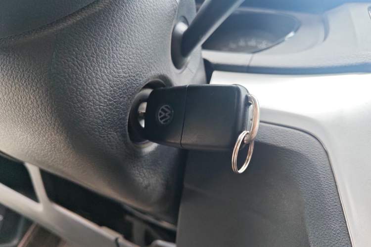 Used Volkswagen Lavida 2019 Lavida Start 1.5L Manual Fashion Edition China VI Standard Vehicle Key