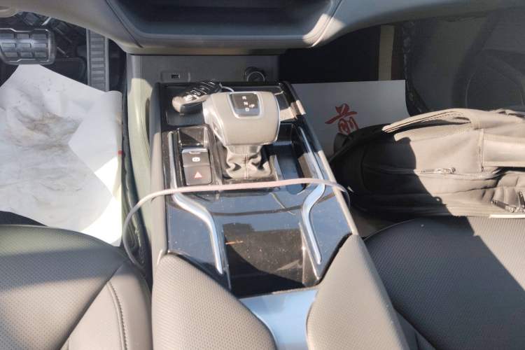 Used Hongqi E-QM5 2024 610 km PLUS