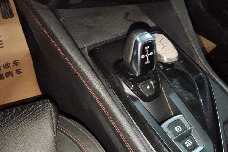 Used Lynk & Co 02 2018 1.5T DCT Two-Wheel Drive Pro Version China V Emission Standard
