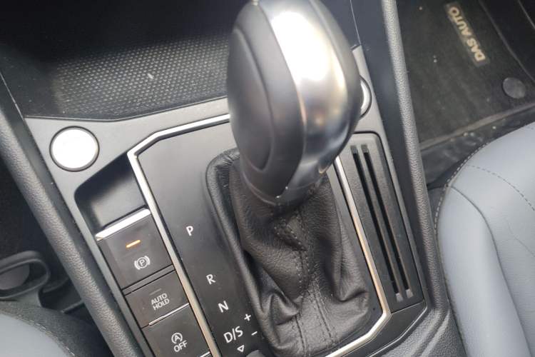 Used Volkswagen Lavida 2023 Revised Version 1.5L Automatic Starry Sky Edition – 5 Million Units