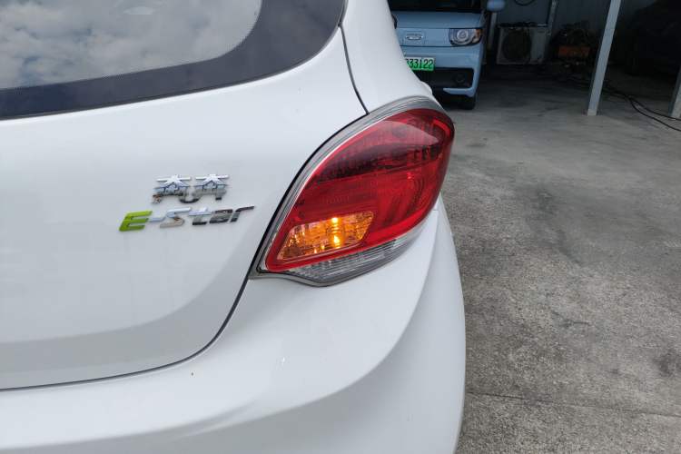 Used Oshan Benni E-Star 2020 Heart Edition Lithium Iron Phosphate (31.18 kWh)