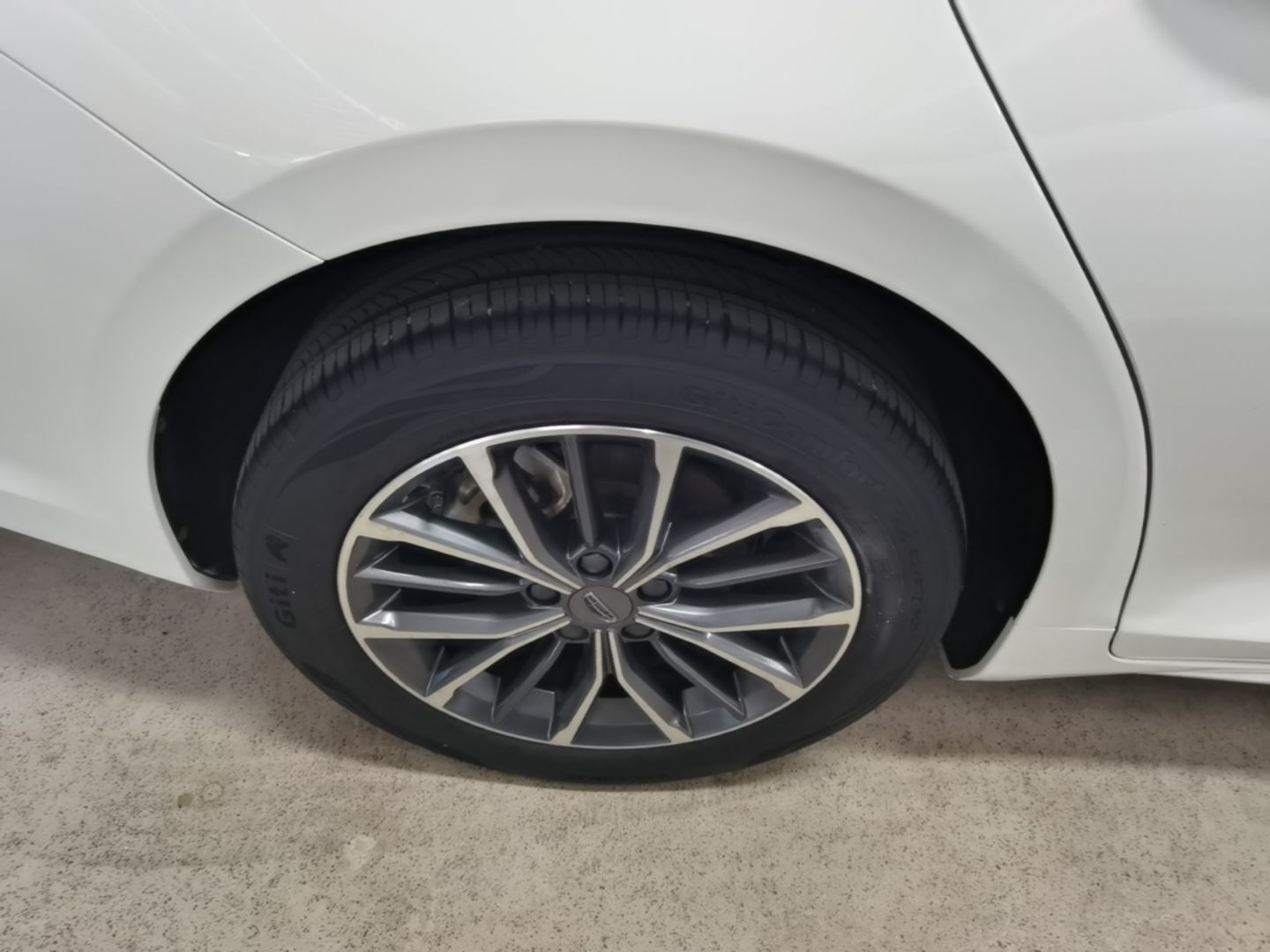 Geely Auto Preface 2023 2.0TD Luxury Version — снимка 11