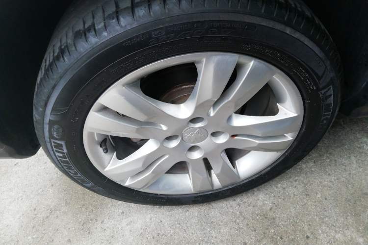 Used Peugeot 3008 2016 1.6THP Automatic Standard Edition