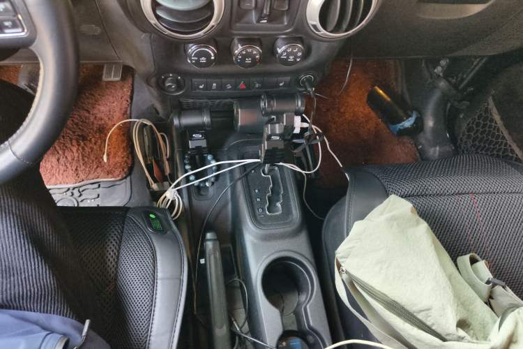 Used Jeep Wrangler 2015 3.0L Sahara Four-Door Edition