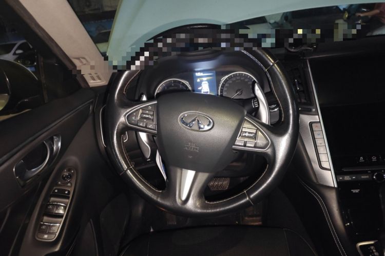 Used Infiniti Q50L 2016 2.0T Enjoyment Edition Steering Wheel