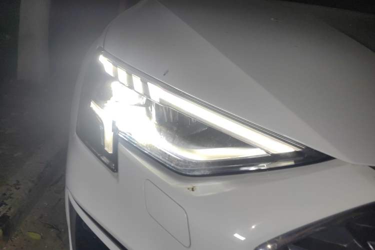 Used Audi A3 2023 Sportback 35 TFSI Fashionable Sports Model Right Front Headlight