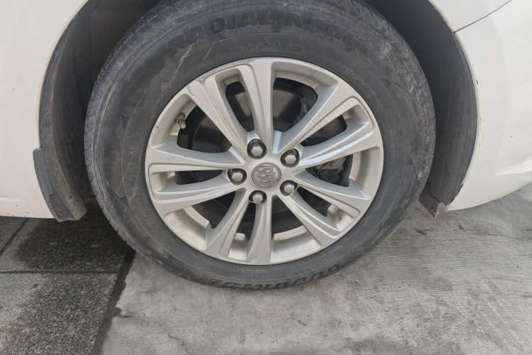 Used Buick GT 2017 15N Automatic Entry-Level Trim
