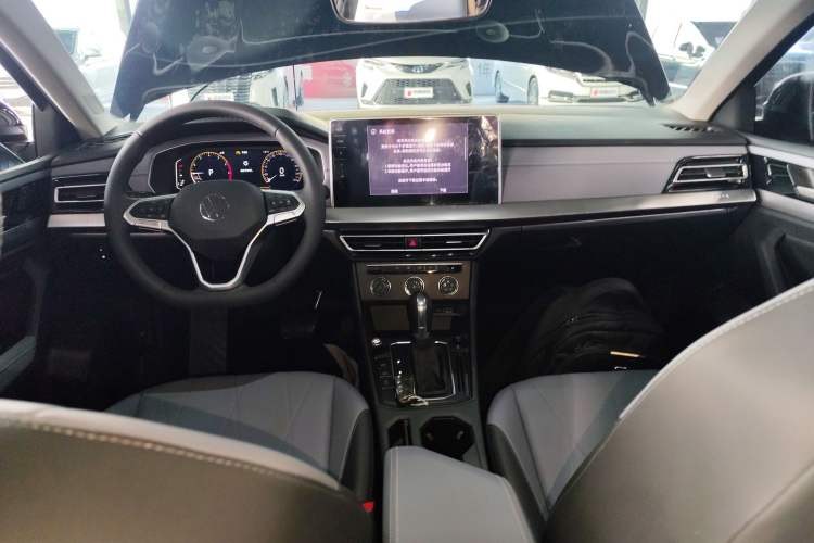 Used Volkswagen Lavida 2024 1.5L Automatic Starry Sky 5 Million Edition