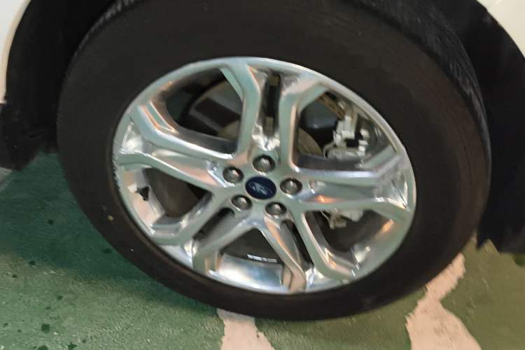 Used Ford Edge 2018 EcoBoost 245 Four-Wheel Drive Titanium 7-Seater
