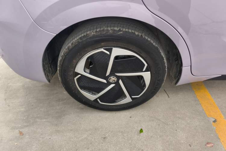 Used MG 4 EV 2026 Model 437 Composed Edition Right Rear Wheel Hub