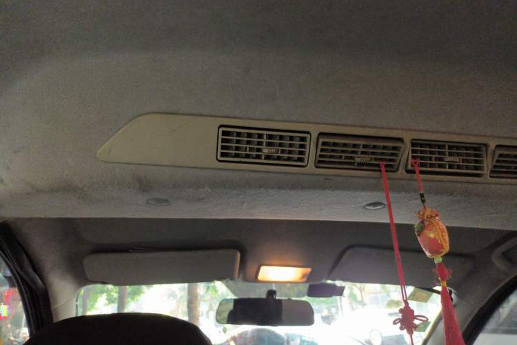 Used BAIC Weiwang M20 2014 1.5L practical type BJ415A Headliner