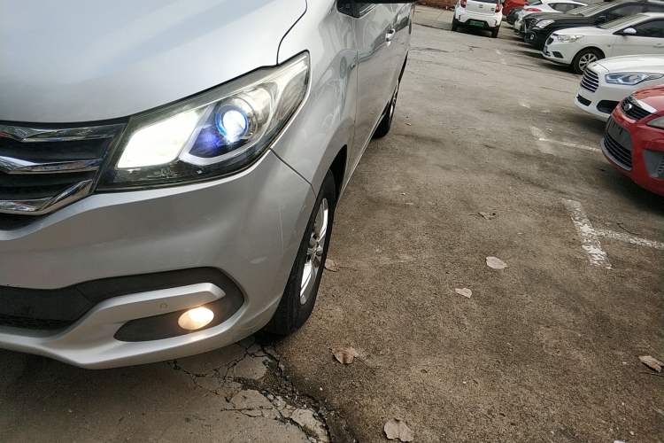 Used SAIC MAXUS G10 2016 2.0T Automatic Elite Edition
