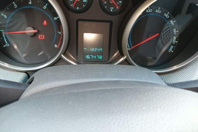 Used Chevrolet Cruze 2012 1.6L SE MT