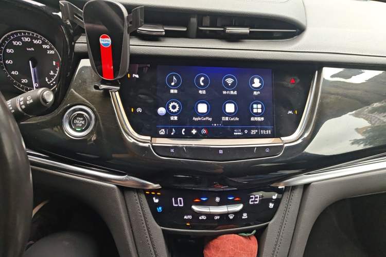 Used Cadillac XT6 2021 2.0T Six-Seater Four-Wheel-Drive Luxury Version
