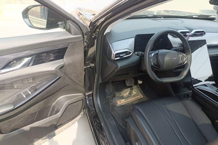 Used Dongfeng Aeolus Mage 2024 Honor Edition 1.5T Luxury Model