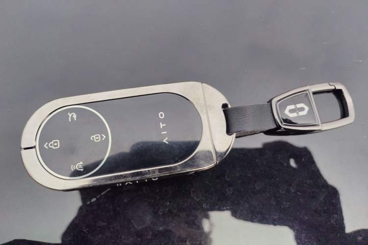 Used Hima AITO M9 2024 Range-Extended Ultra Version 42 kWh 6-Seater Model
