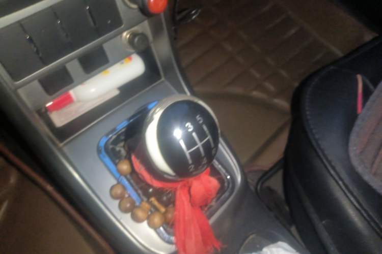 Used Geely Auto Emgrand 2014 Hatchback 1.5L Manual Fashion Edition
