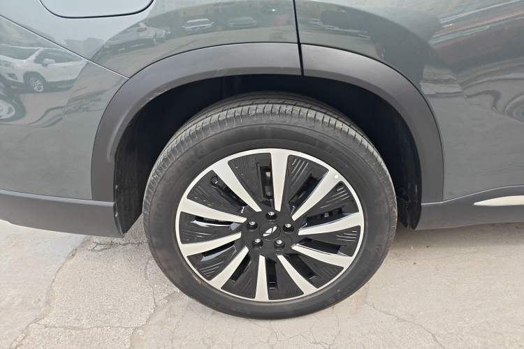 Used Chery Fengyun T8 2025 1.5T 130km Deluxe Version 5 Seats