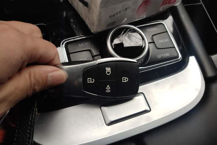 Used BAIC Off-Road BJ40 2023 2.0T Automatic Four-Wheel Drive Urban Hunter Edition Chivalrous Type