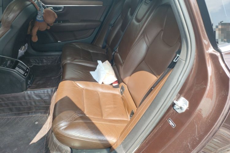 Used Volvo S90 2019 T5 Prestige Edition
