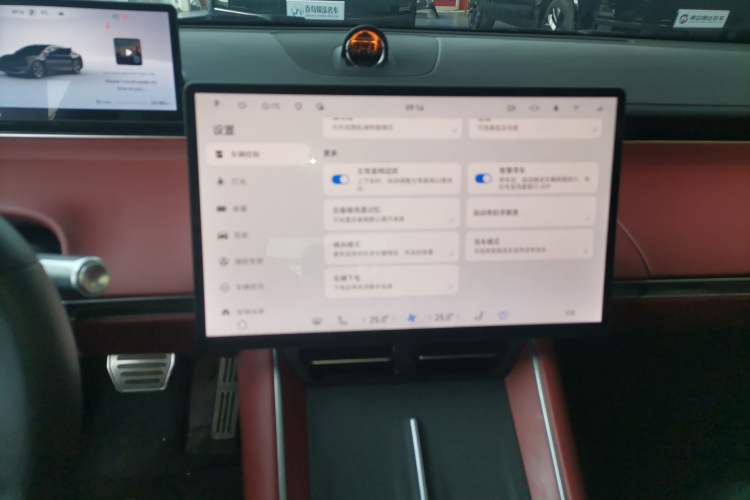 Used Hima Luxeed S7 2025 855 km Max
