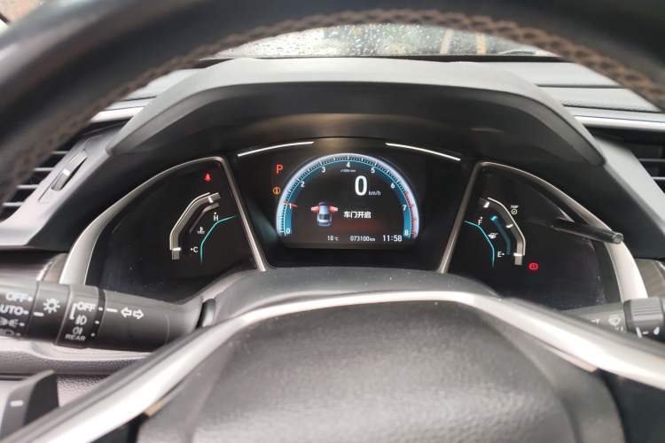 Used Honda Civic 2019 220TURBO CVT Power Edition China VI Emission Standard
