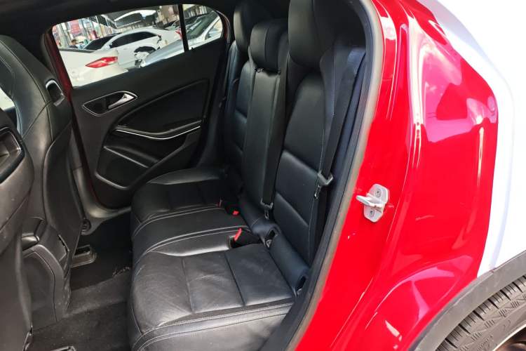 Used Mercedes-Benz GLA 2015 GLA 260 4MATIC