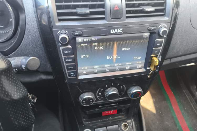 Used HYOSOW S3 2014 1.5L Comfort Version China IV Emission Standard Audio And AC Panel