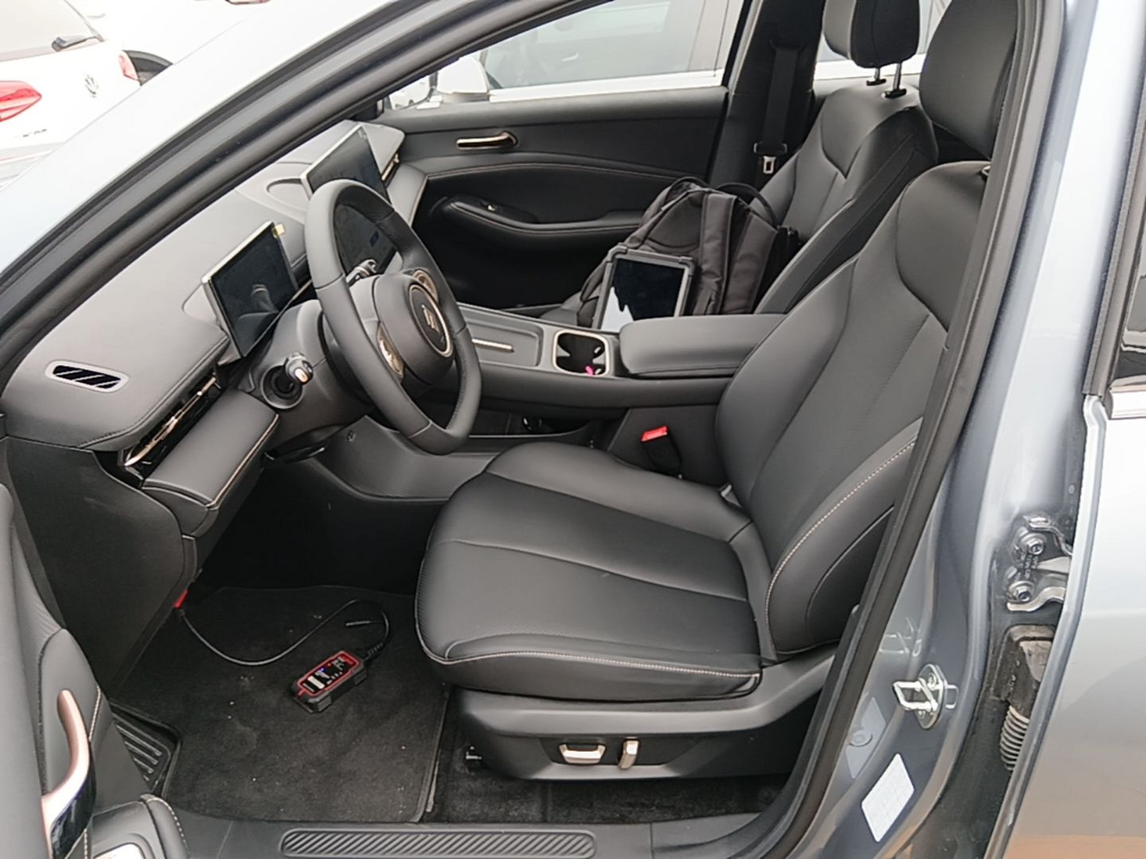 Vordere Reihe im Auto