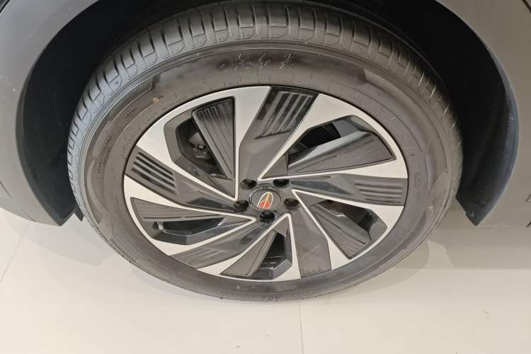 Used Hongqi HS7 PHEV 2024 2.0T PHEV Two-Wheel Drive Flagship Edition 6 Seats