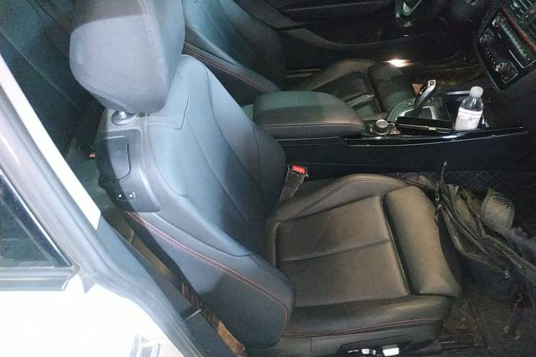 Used BMW 2 Series 2019 225i Sport Design Package
